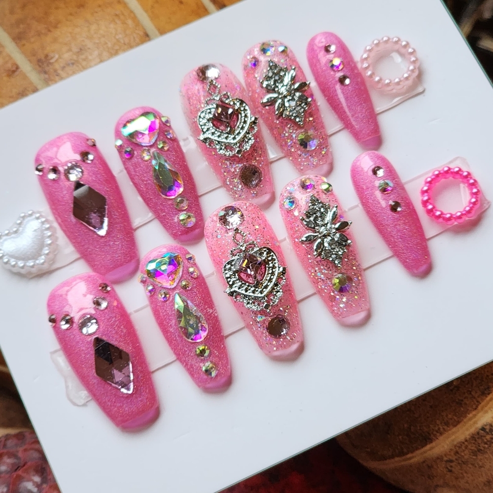 Cute press-on nails